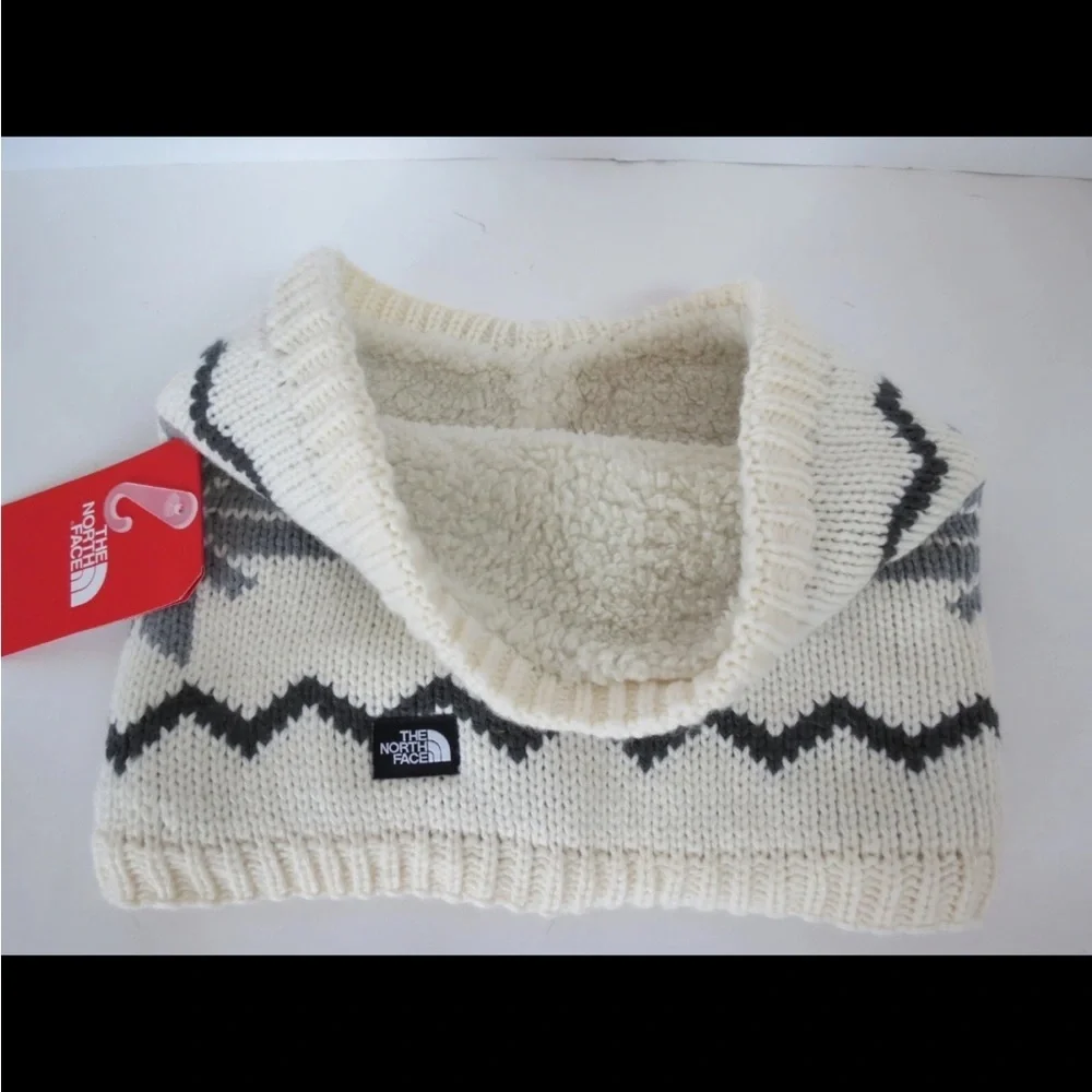 THE NORTH FACE CHUNKY TUBE SCARF OS NWT